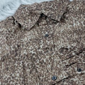 Talbots Leopard Animal Print Long Sleeve Button Up